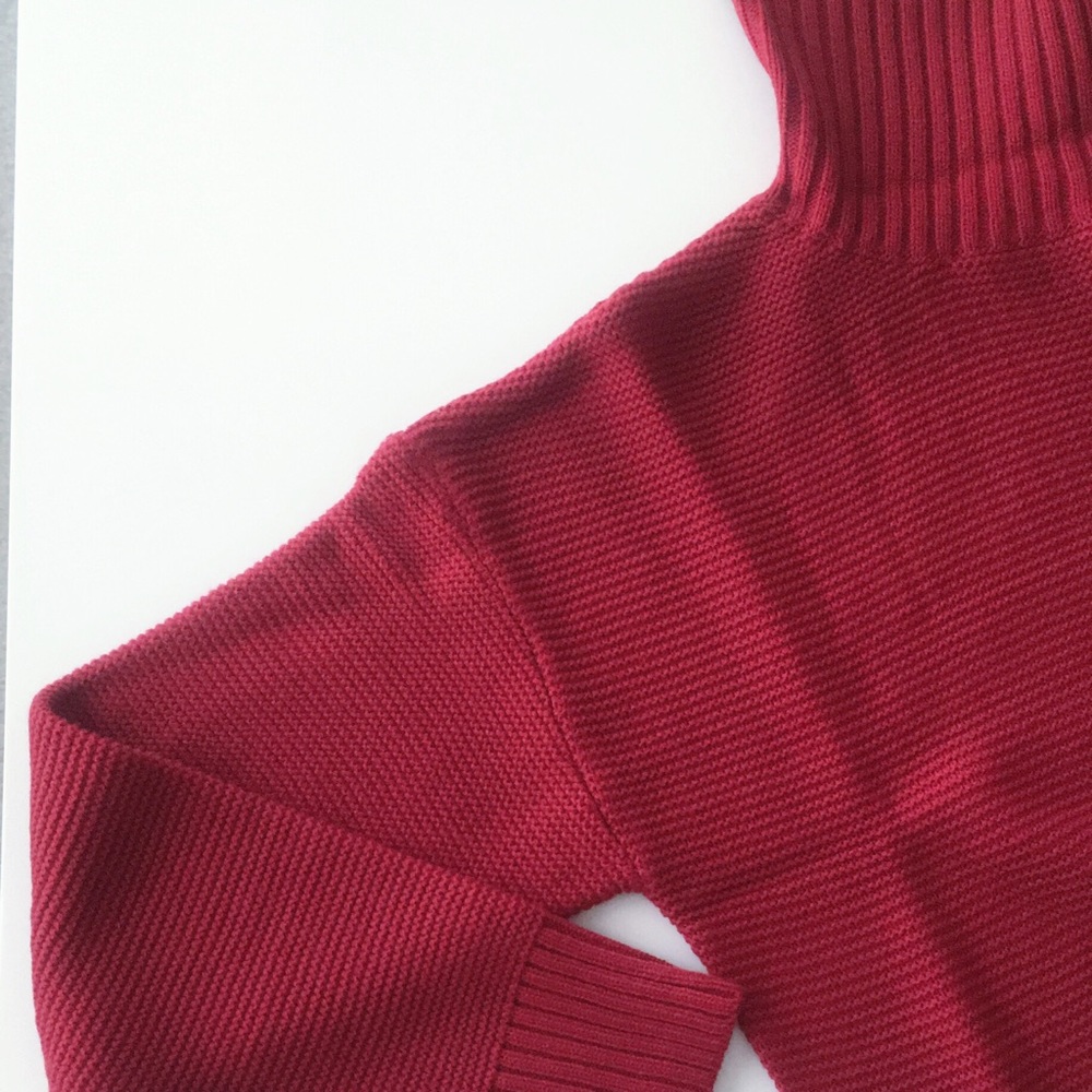 NWT Basic Oversized Red turtleneck sweater - Picture 6 of 7